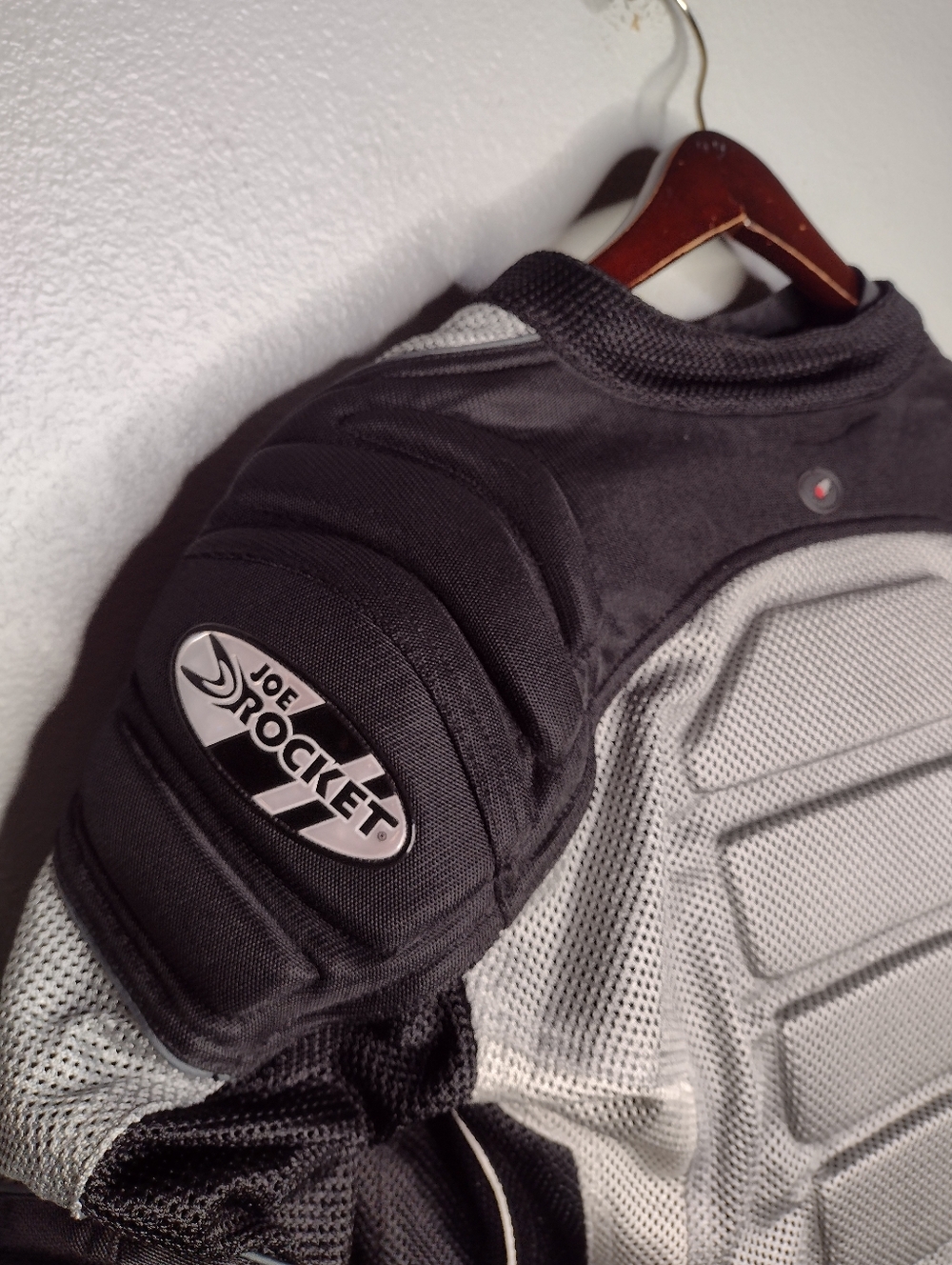 Jacket - Picture 3 of 9